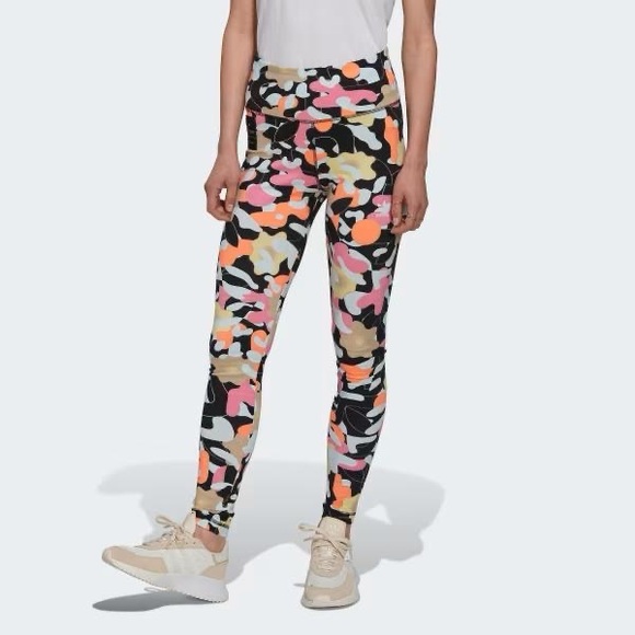 Adidas 2 piece Lycra pants shirt stretch yoga floral camo graphic running - Picture 4 of 12